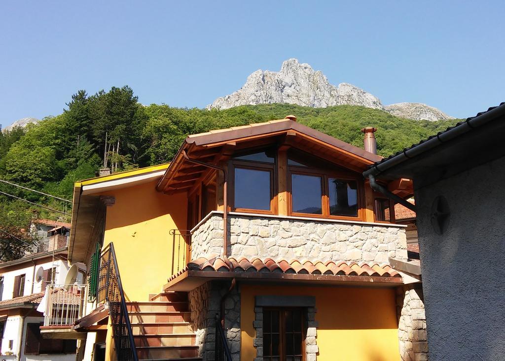 Home In Garfagnana Vagli di Sotto Экстерьер фото